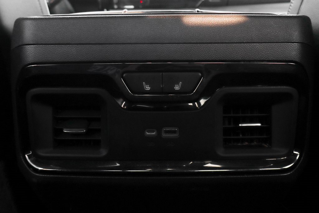 Used 2022 GMC Sierra 1500 AT4X image 47