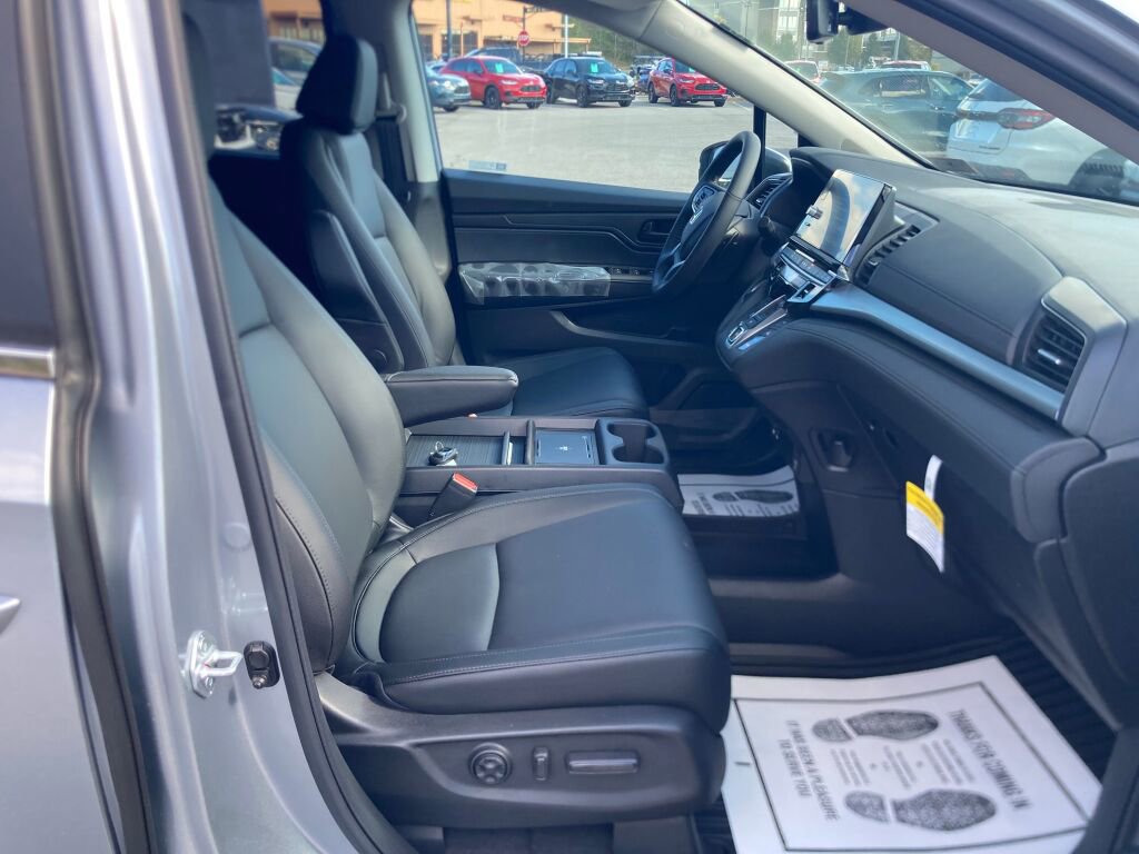New 2026 Honda Odyssey EX-L image 5