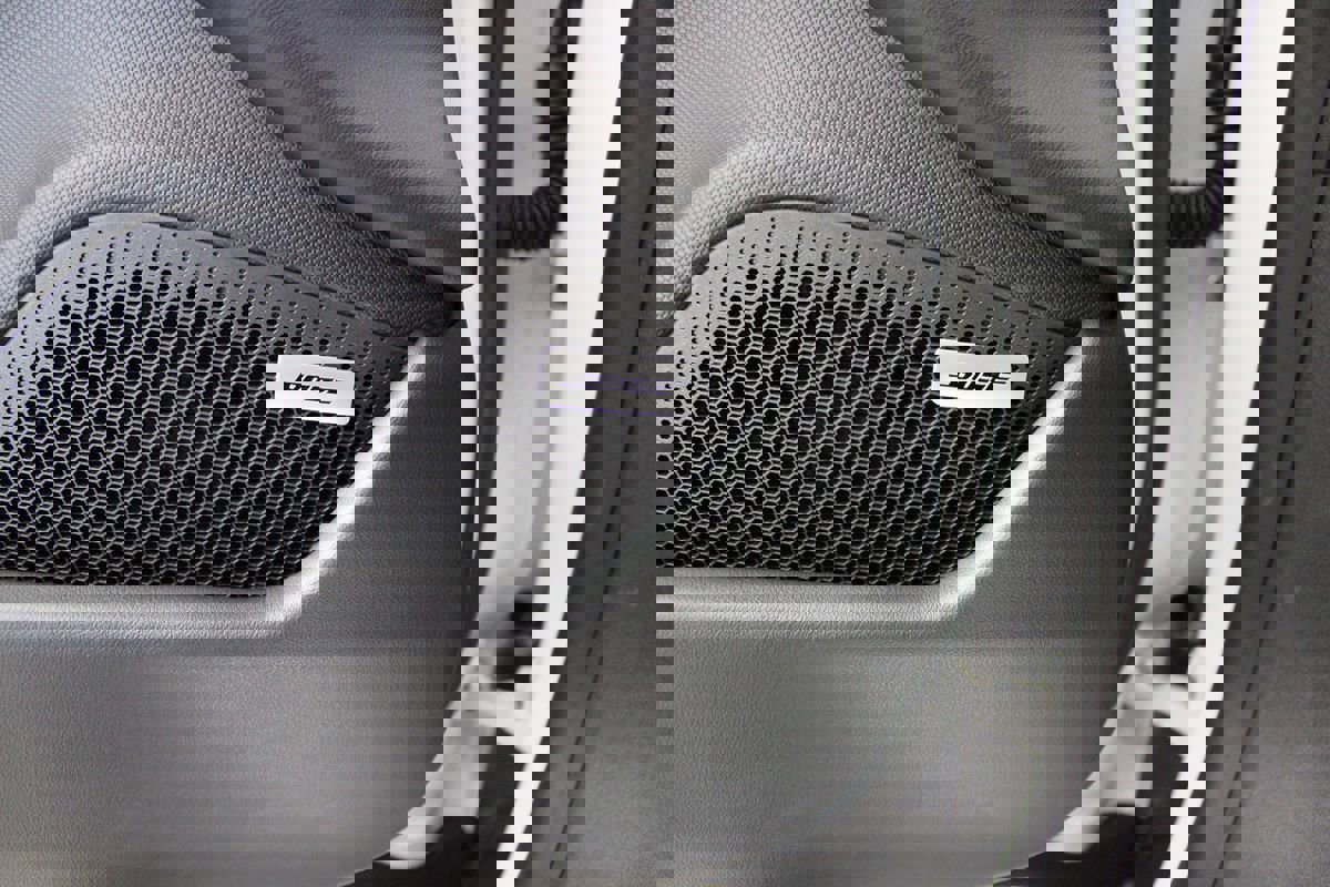 Used 2020 Porsche Taycan 4S image 11