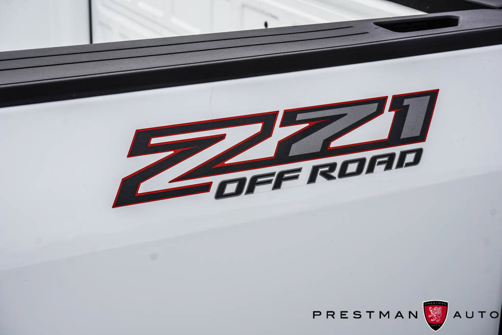 Used 2022 Chevrolet Colorado Z71 AWD/4WD image 10