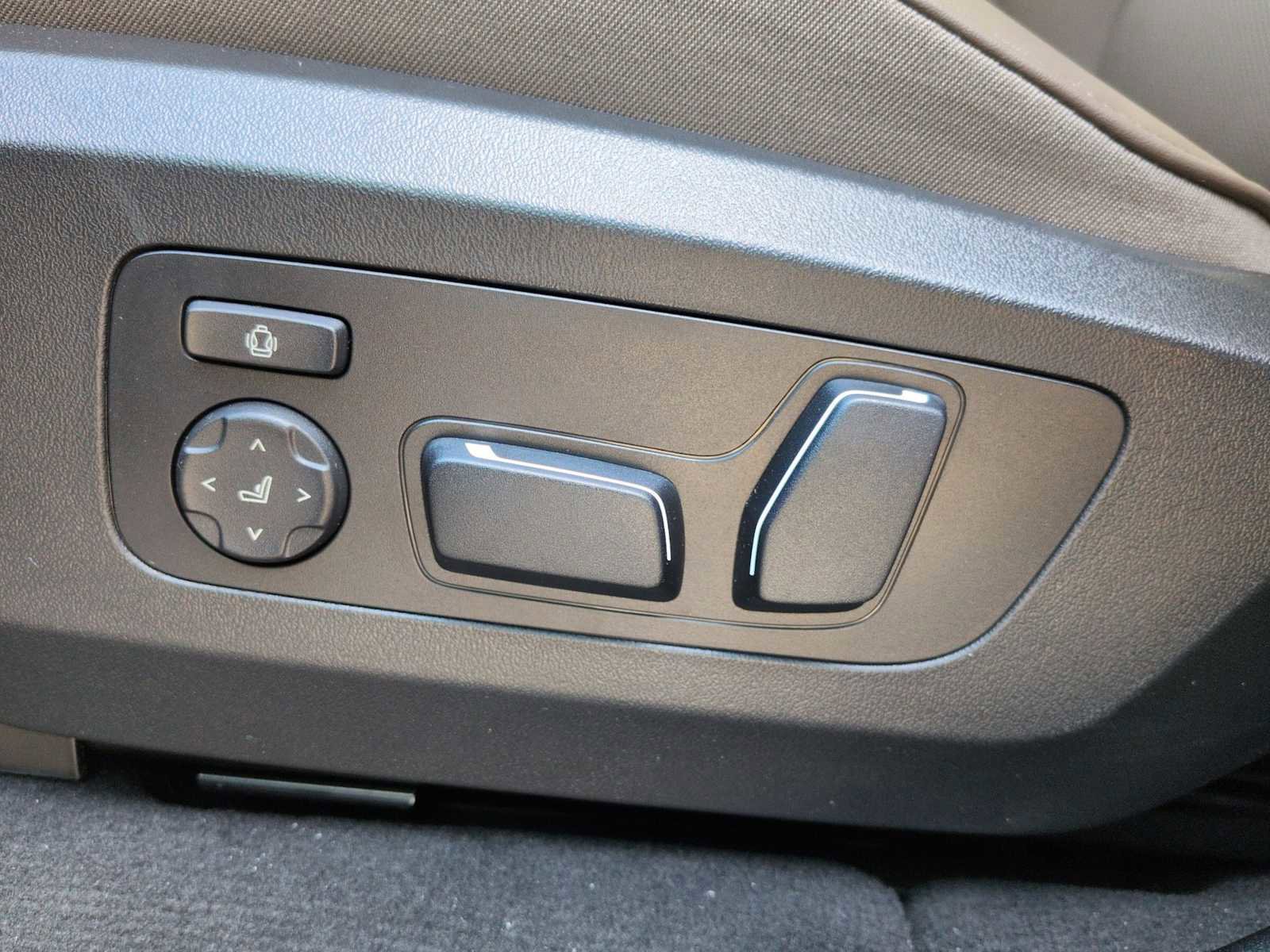 New 2025 BMW i4 xDrive40i AWD/4WD image 17