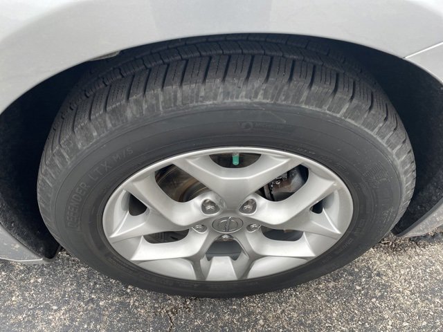 Used 2020 Chrysler Pacifica Touring w/ Tire & Wheel Group image 18