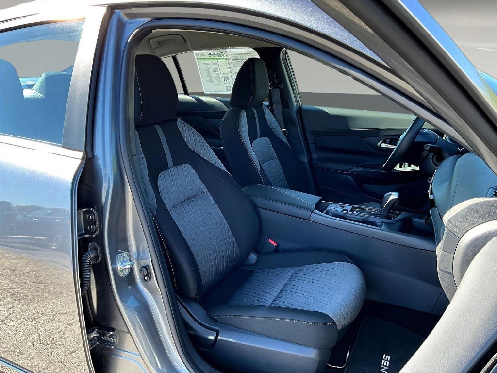 Used 2026 Nissan Sentra SV w/ Floor Mat Package FWD image 29