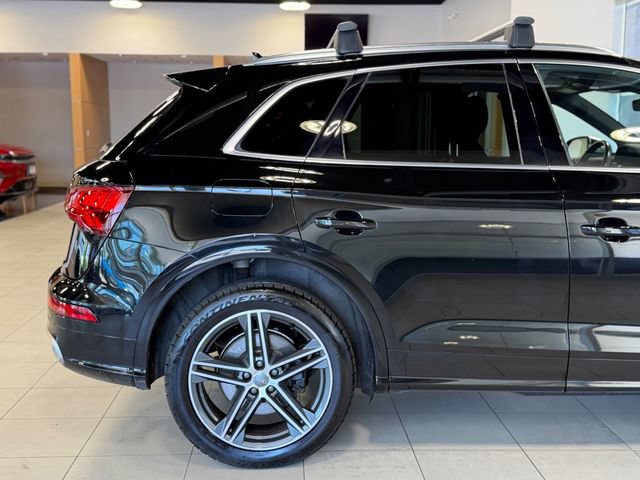 Used 2018 Audi SQ5 Prestige w/ Prestige Package AWD/4WD image 17