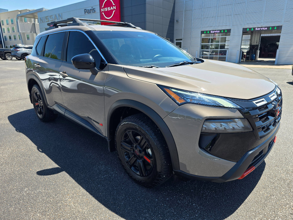 Used 2025 Nissan Rogue SV AWD/4WD video 1