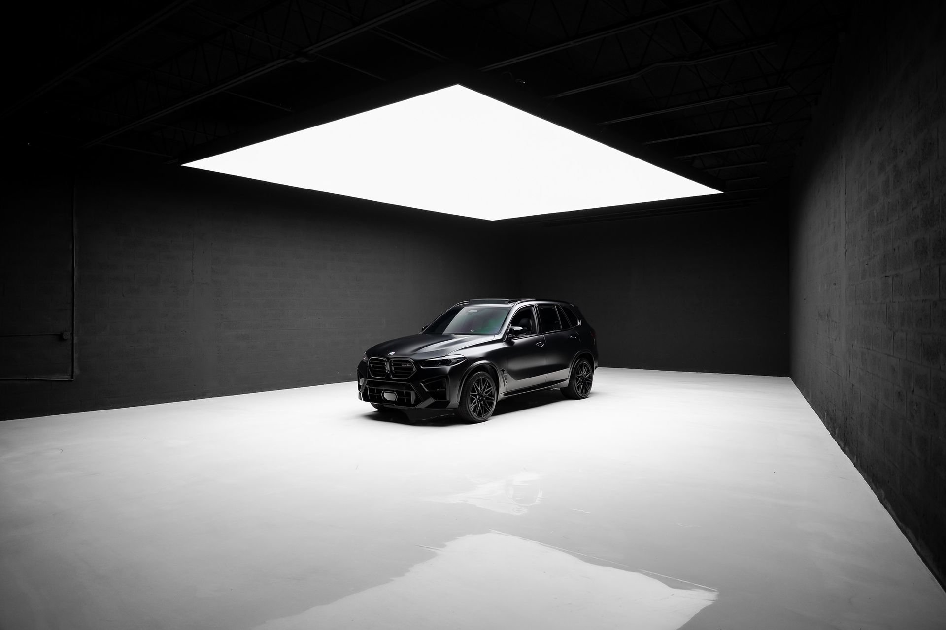Used 2024 BMW X5 M Competition w/ Executive Package AWD/4WD image 95