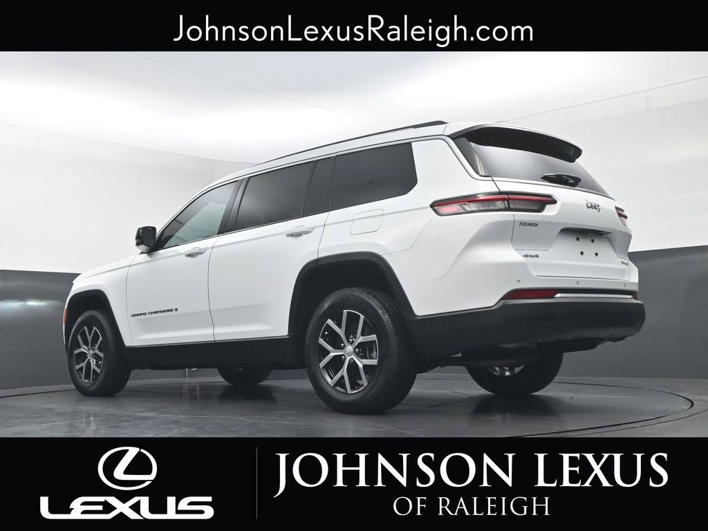 Used 2024 Jeep Grand Cherokee L Limited AWD/4WD image 18