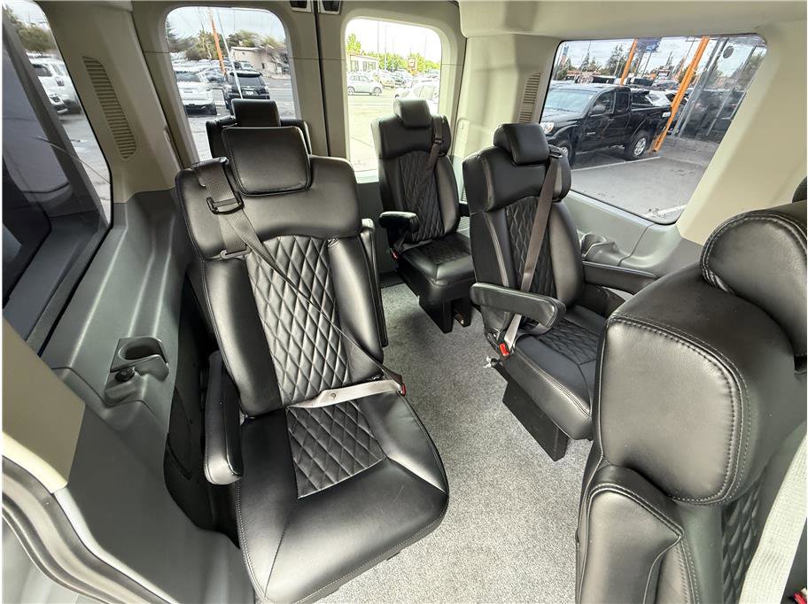 Used 2019 Ford Transit 150 XLT RWD image 22