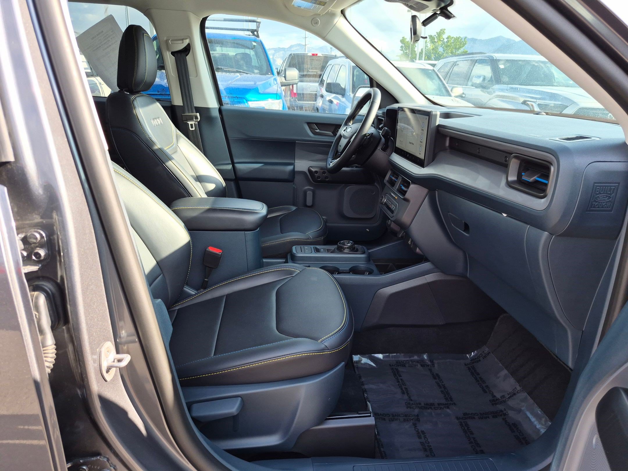 Used 2025 Ford Maverick Lobo AWD/4WD image 30