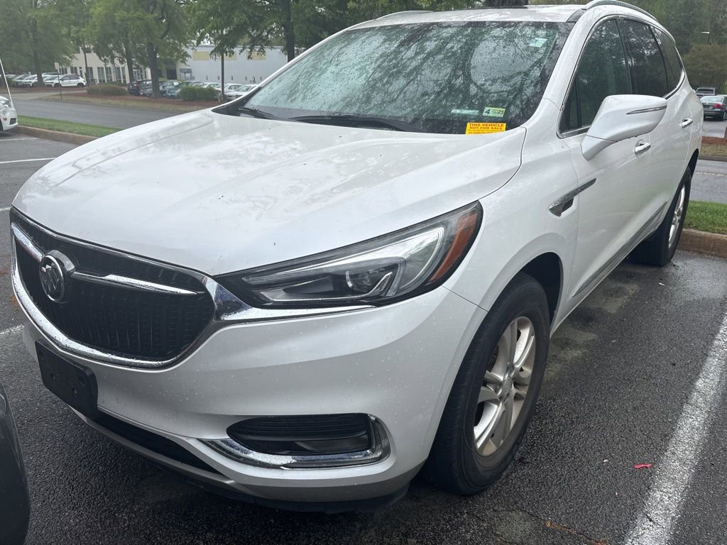 Used 2018 Buick Enclave Essence image 1