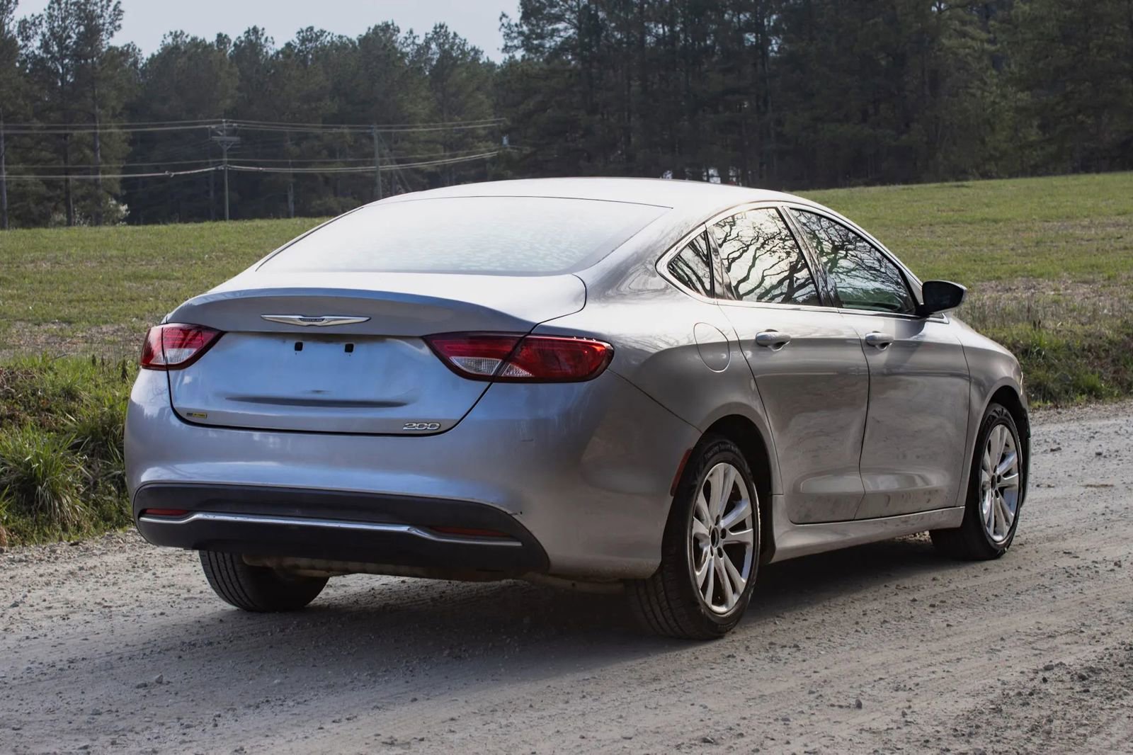Used 2015 Chrysler 200 Limited image 5