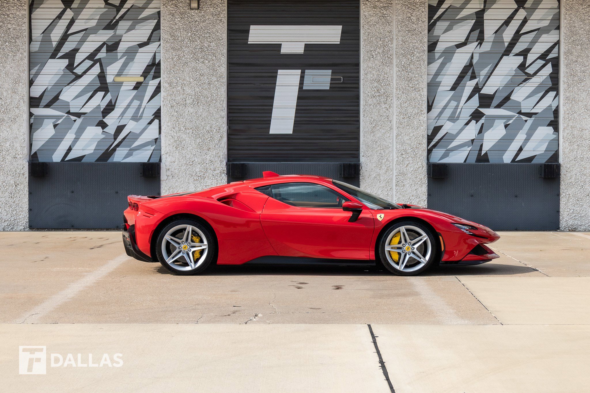 Used 2023 Ferrari SF90 Stradale AWD/4WD image 17