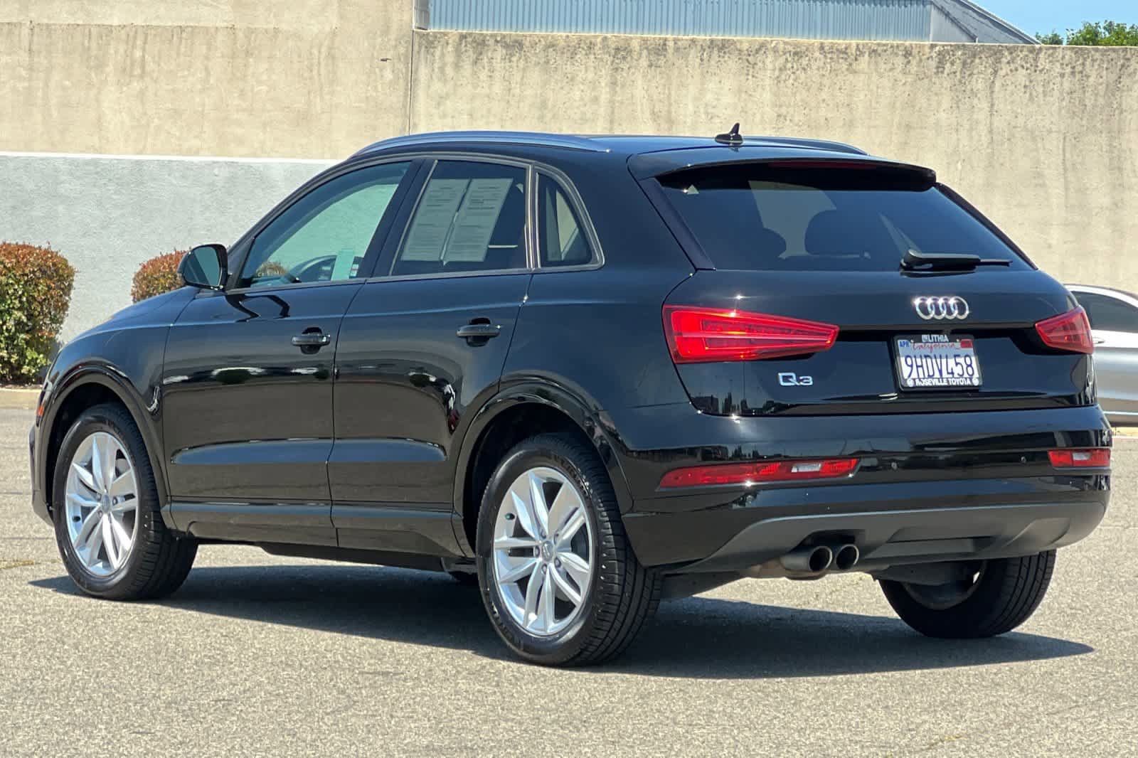 Used 2017 Audi Q3 2.0T Premium FWD image 7