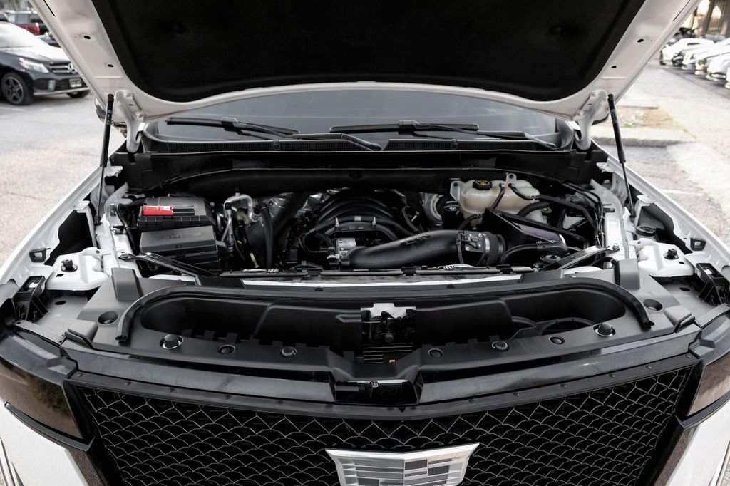 Used 2021 Cadillac Escalade Sport Platinum w/ LPO, Floor Liner Package image 69