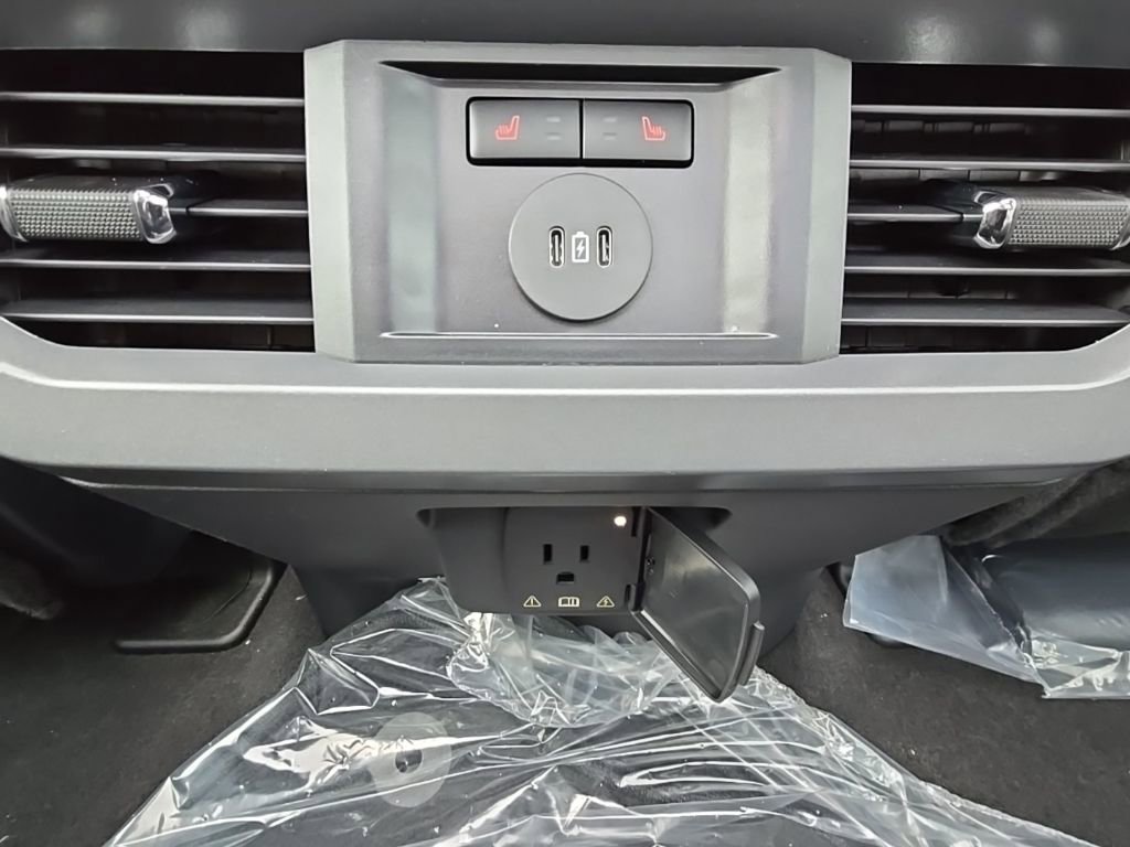 New 2026 Ford F250 Lariat w/ Lariat Ultimate Package image 51