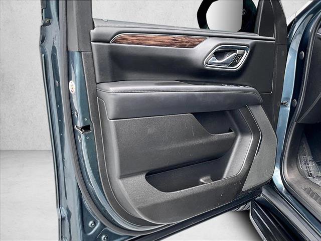 Used 2021 Chevrolet Suburban LS image 18