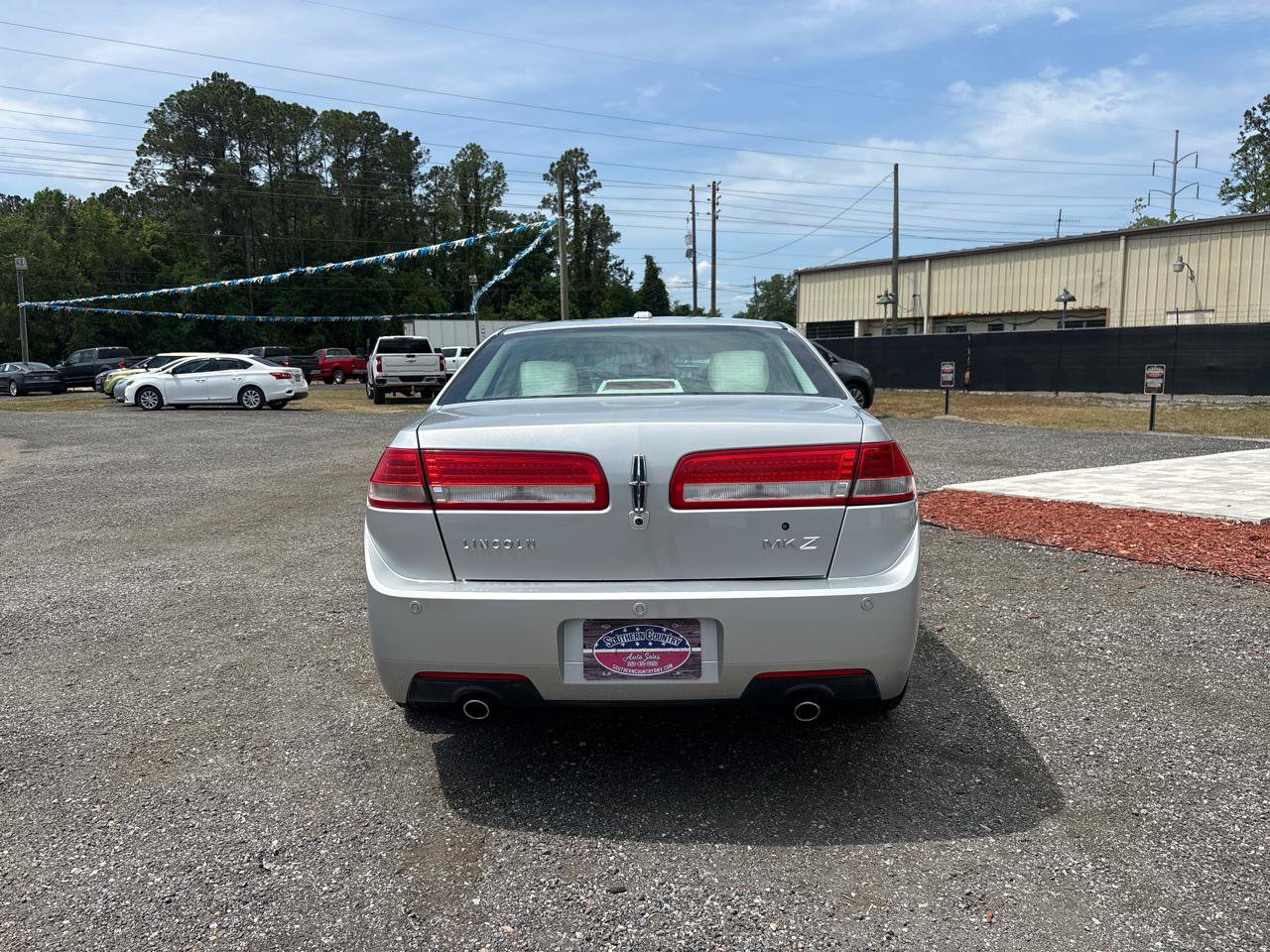 Used 2012 Lincoln MKZ FWD image 6