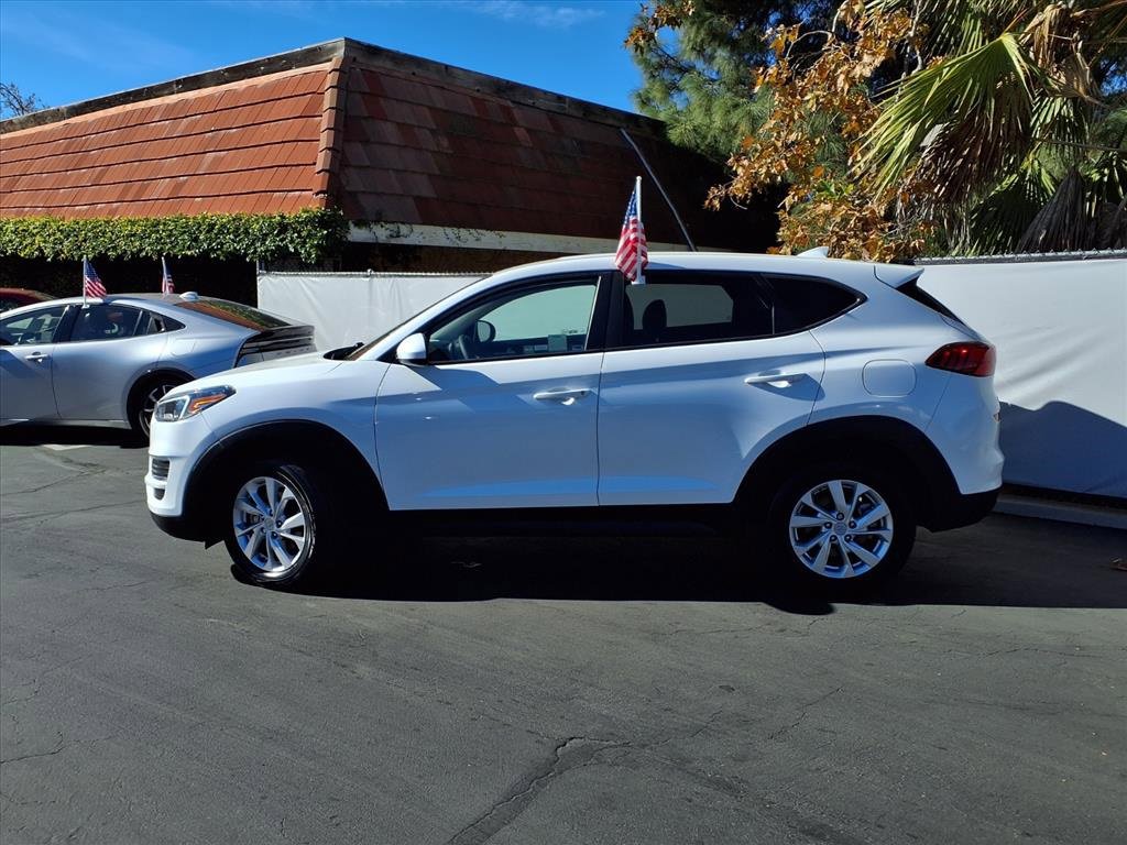 Used 2021 Hyundai Tucson SE w/ Cargo Package image 3