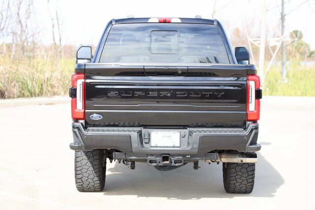 Used 2025 Ford F250 Platinum image 7