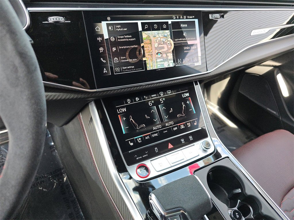 New 2025 Audi RS Q8 performance image 24