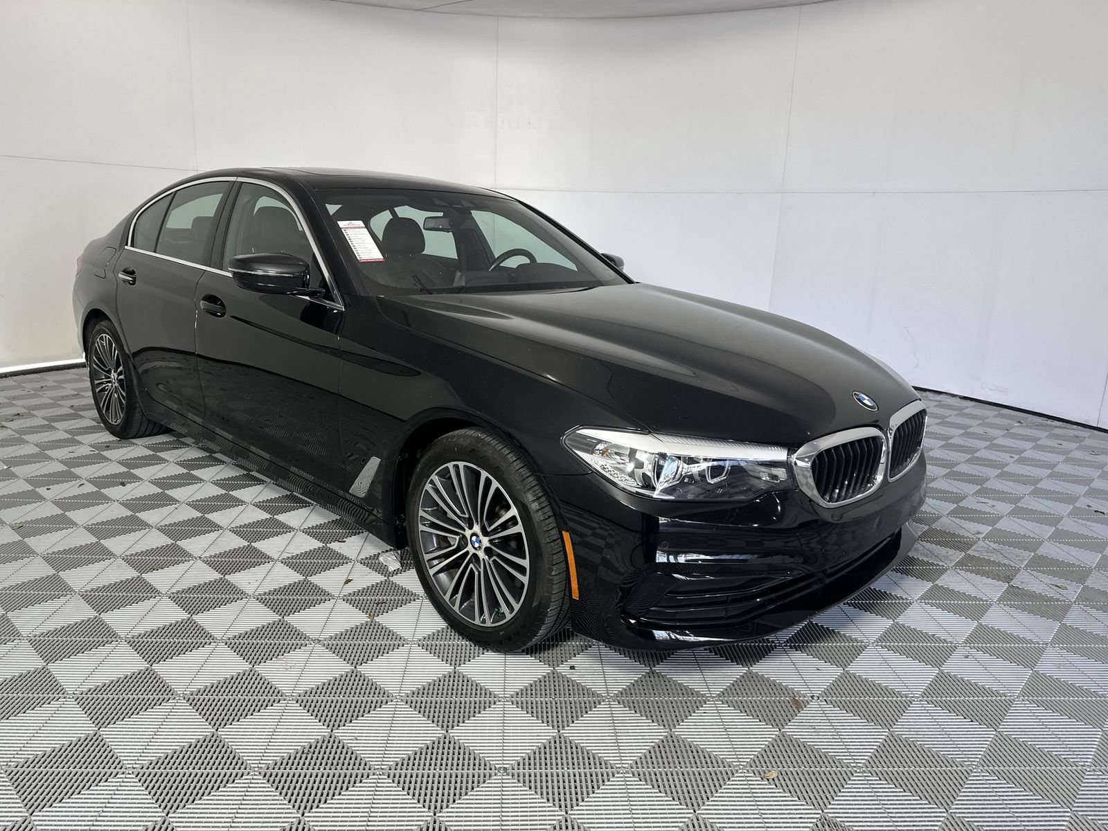 Used 2019 BMW 530i RWD video 2