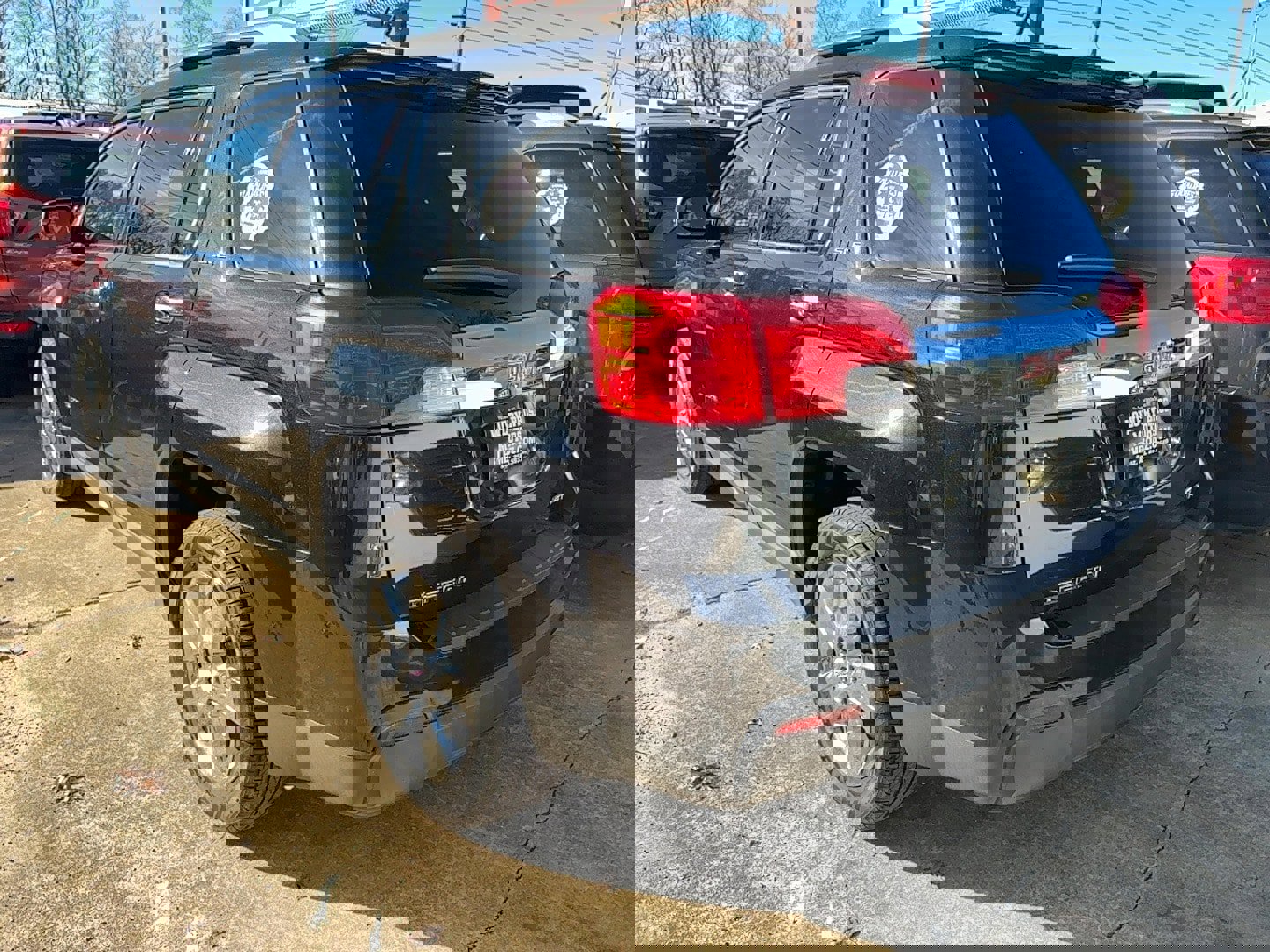 Used 2014 GMC Terrain SLE w/ Chrome Package image 3