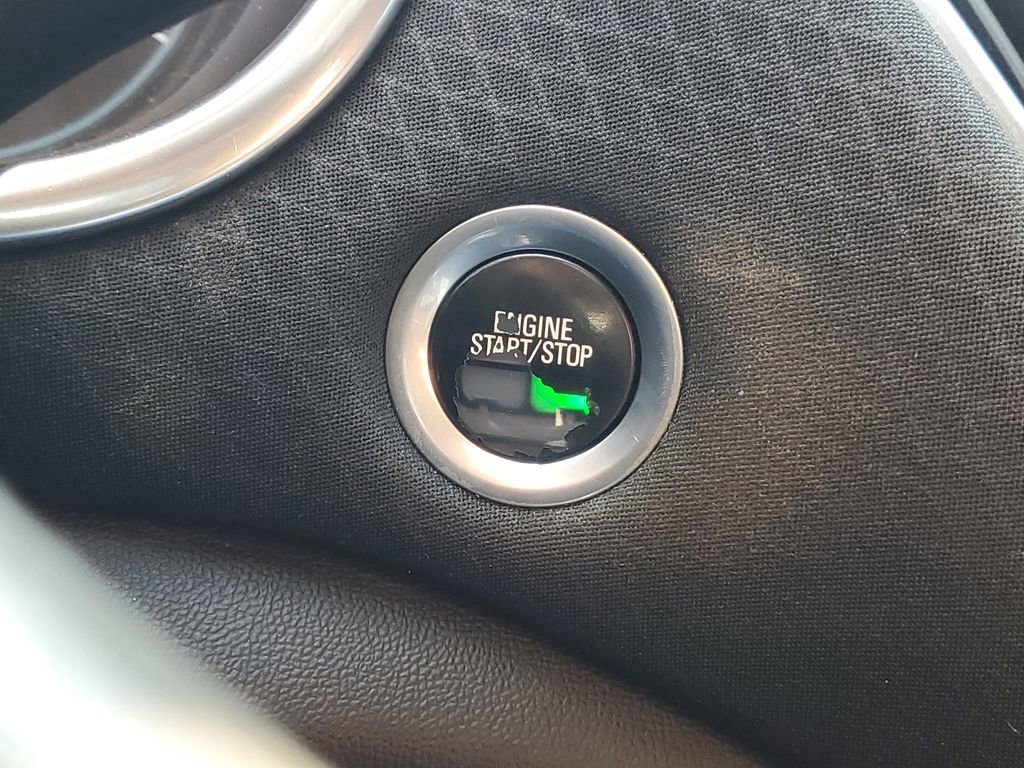 Used 2019 Chevrolet Malibu LT image 20