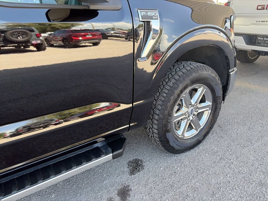 Used 2025 Ford F150 XLT w/ Equipment Group 301A Standard AWD/4WD image 37
