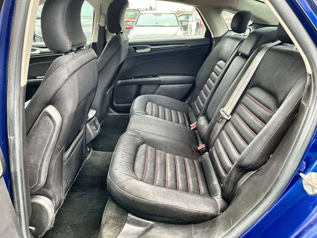 Used 2016 Ford Fusion SE w/ Equipment Group 201A FWD image 25