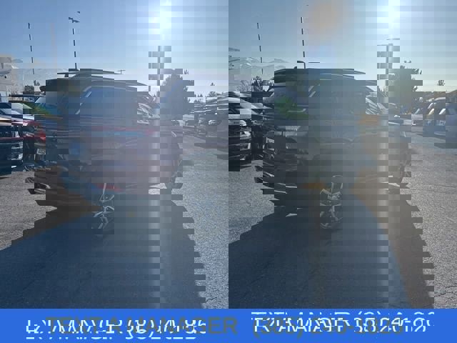 Used 2023 Jeep Grand Cherokee Limited w/ Trailer Tow Prep Group (B) image 10