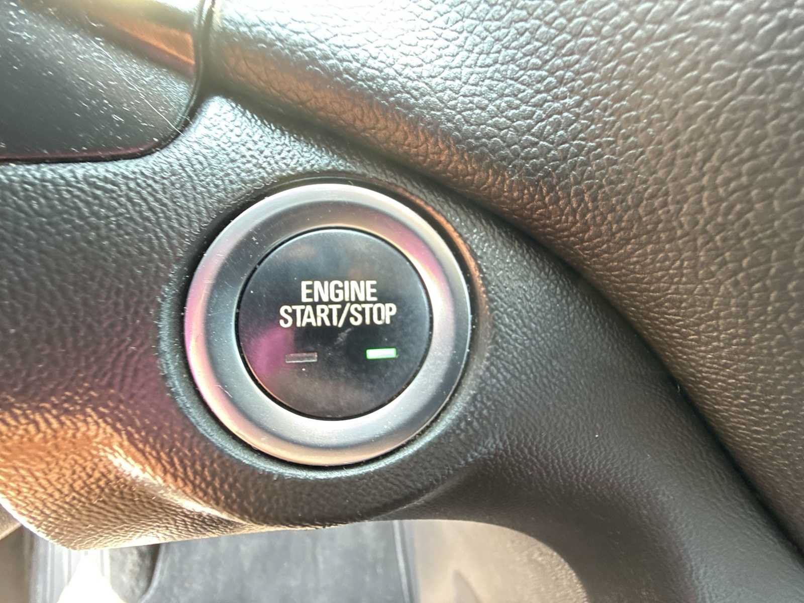 Certified 2021 Chevrolet Equinox LT FWD image 16