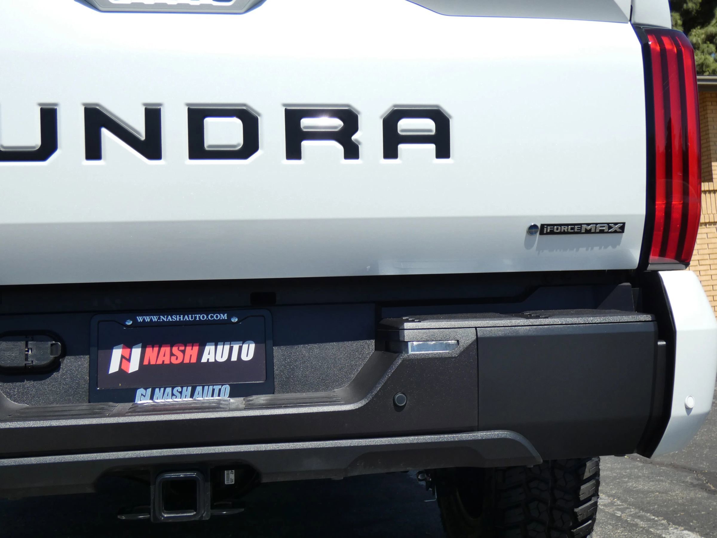 Used 2025 Toyota Tundra Limited image 10