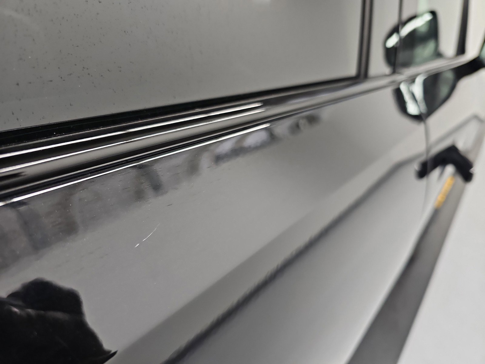 Used 2022 Rivian R1T Adventure AWD/4WD image 35