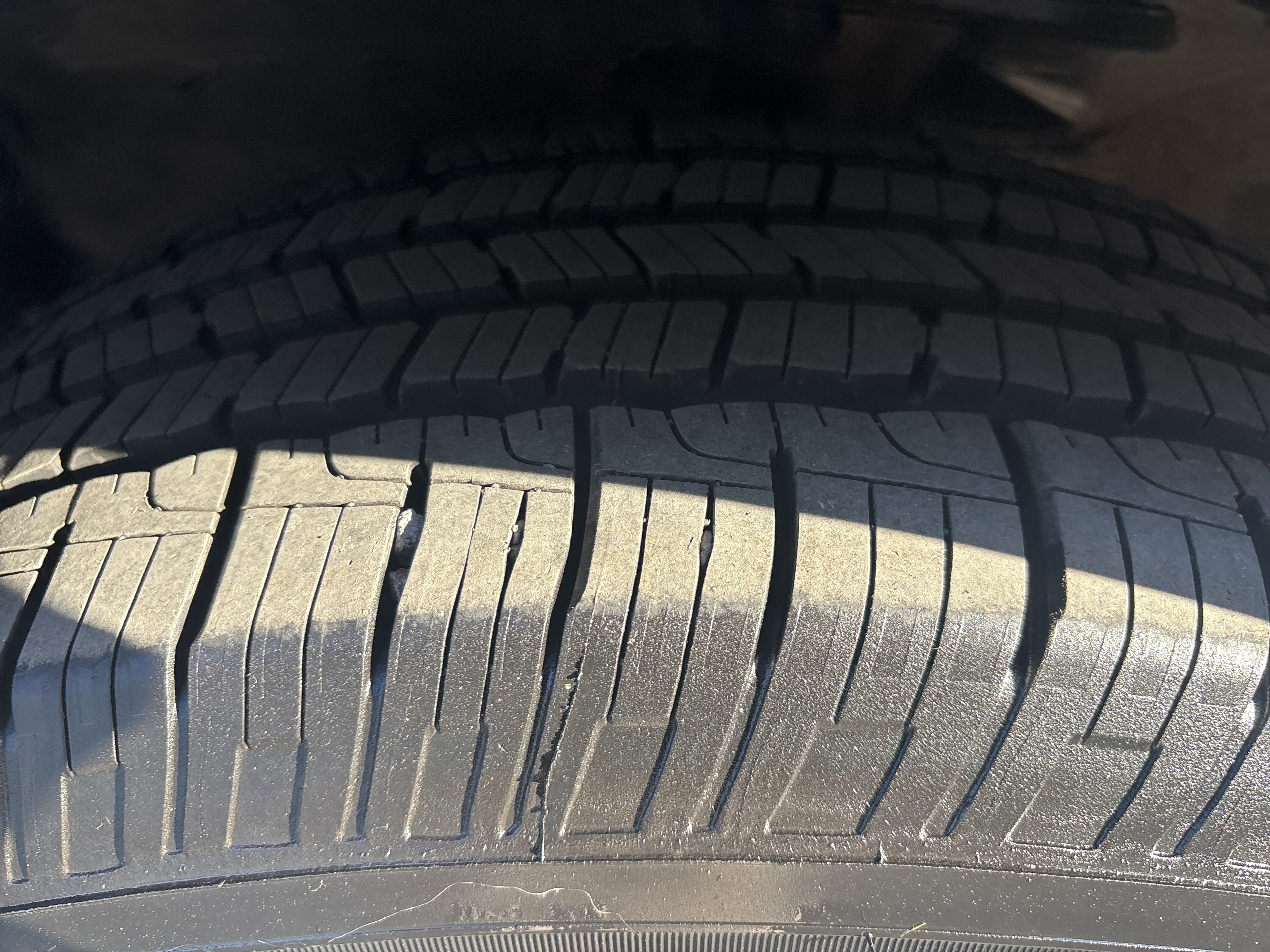 Used 2017 Toyota RAV4 XLE w/ Protection Package image 12