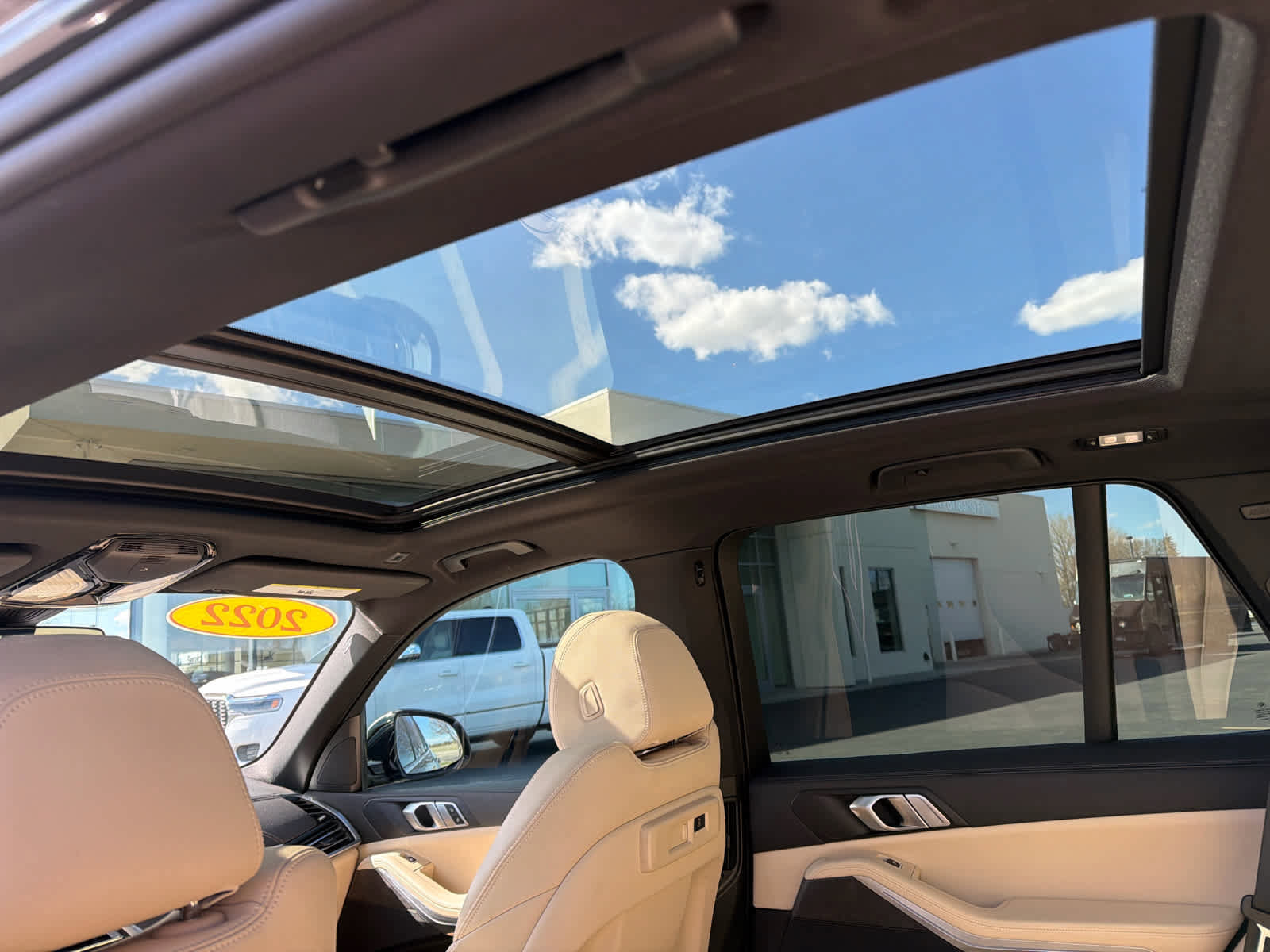 Used 2022 BMW X5 xDrive45e w/ Premium Package image 19