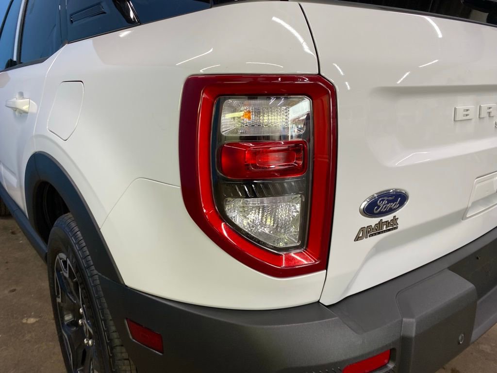 New 2025 Ford Bronco Sport Outer Banks w/ Outer Banks Tech Package+ image 9