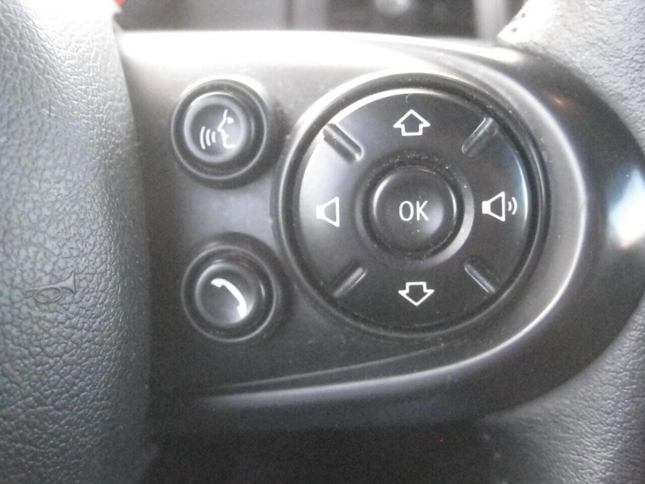 Used 2015 MINI Cooper 2-Door Hardtop FWD image 24
