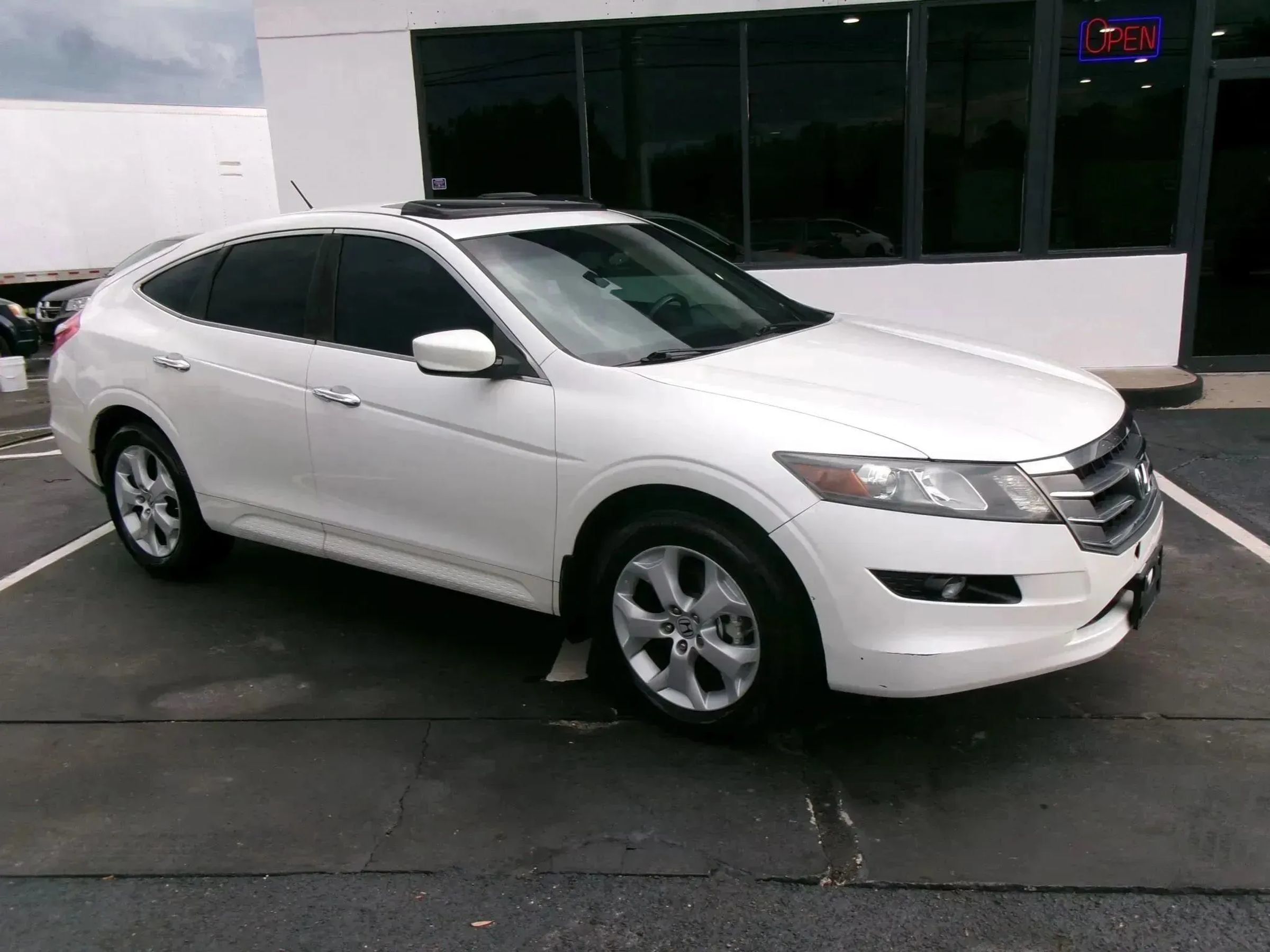 Used 2010 Honda Crosstour EX-L image 10