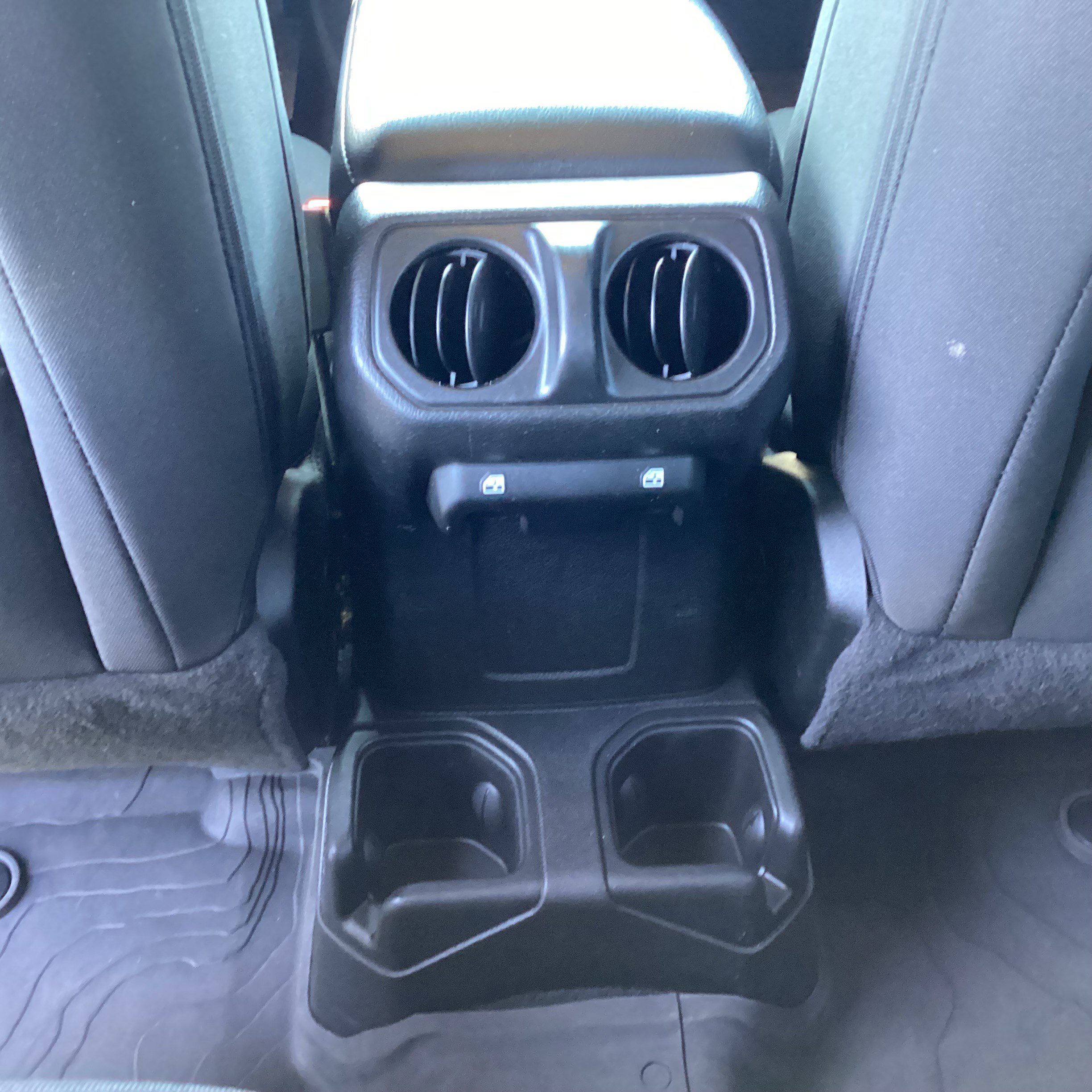 Used 2023 Jeep Wrangler Unlimited Sport AWD/4WD image 18