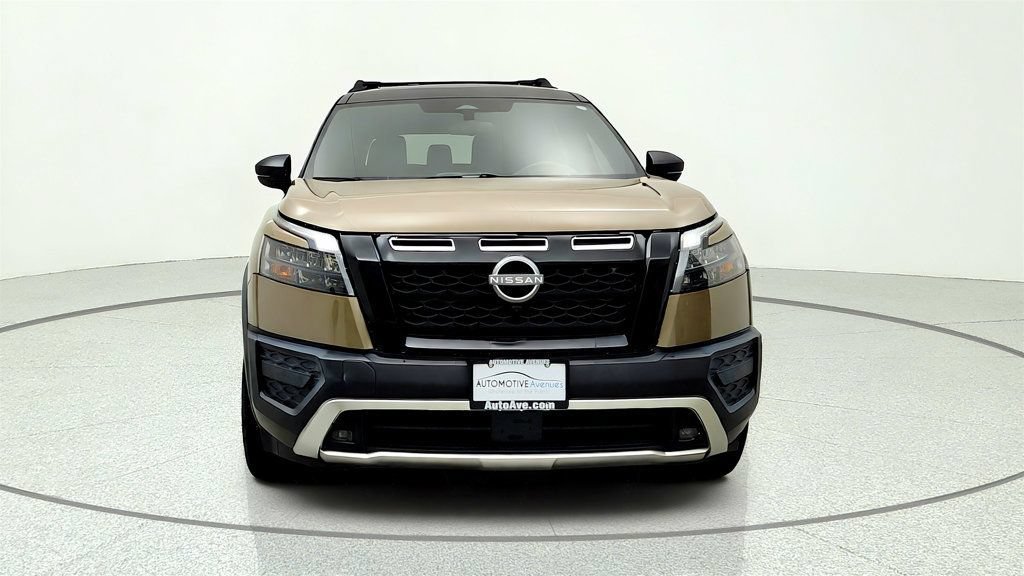 Used 2024 Nissan Pathfinder Rock Creek AWD/4WD image 2