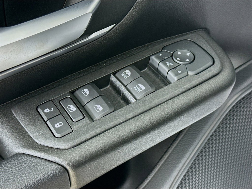 New 2026 RAM 1500 4x4 Crew Cab image 20