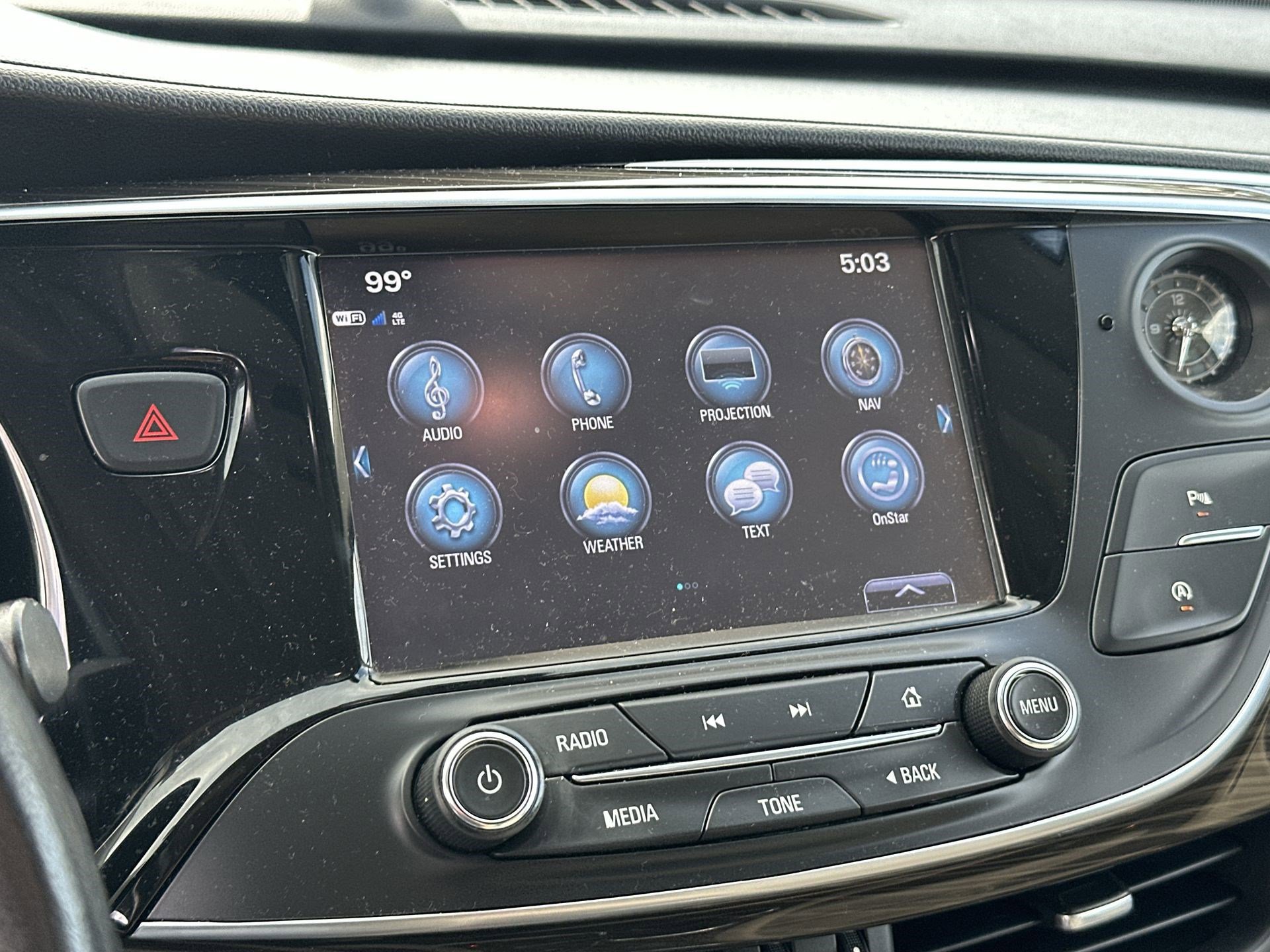 Used 2019 Buick Envision Essence FWD image 12