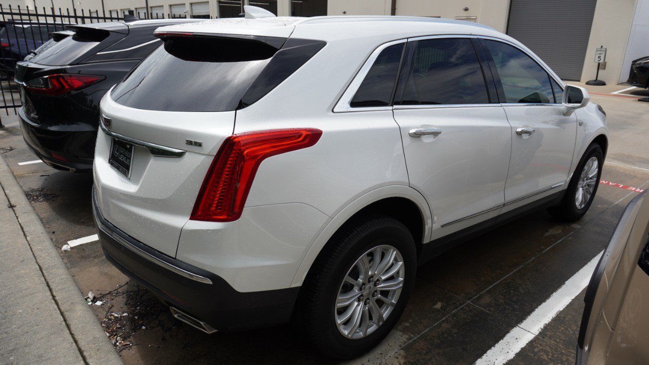 Used 2018 Cadillac XT5 FWD image 5