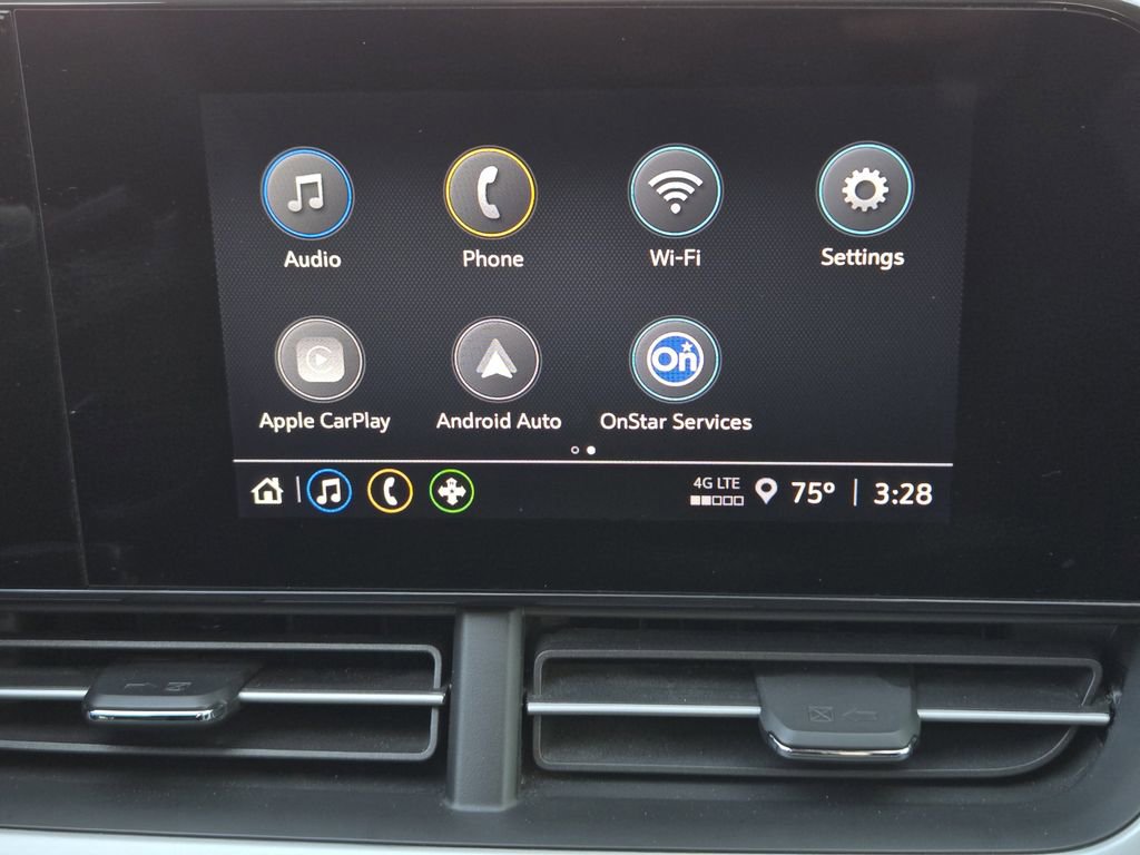 Used 2025 Chevrolet Trax LS w/ LS Convenience Package image 12