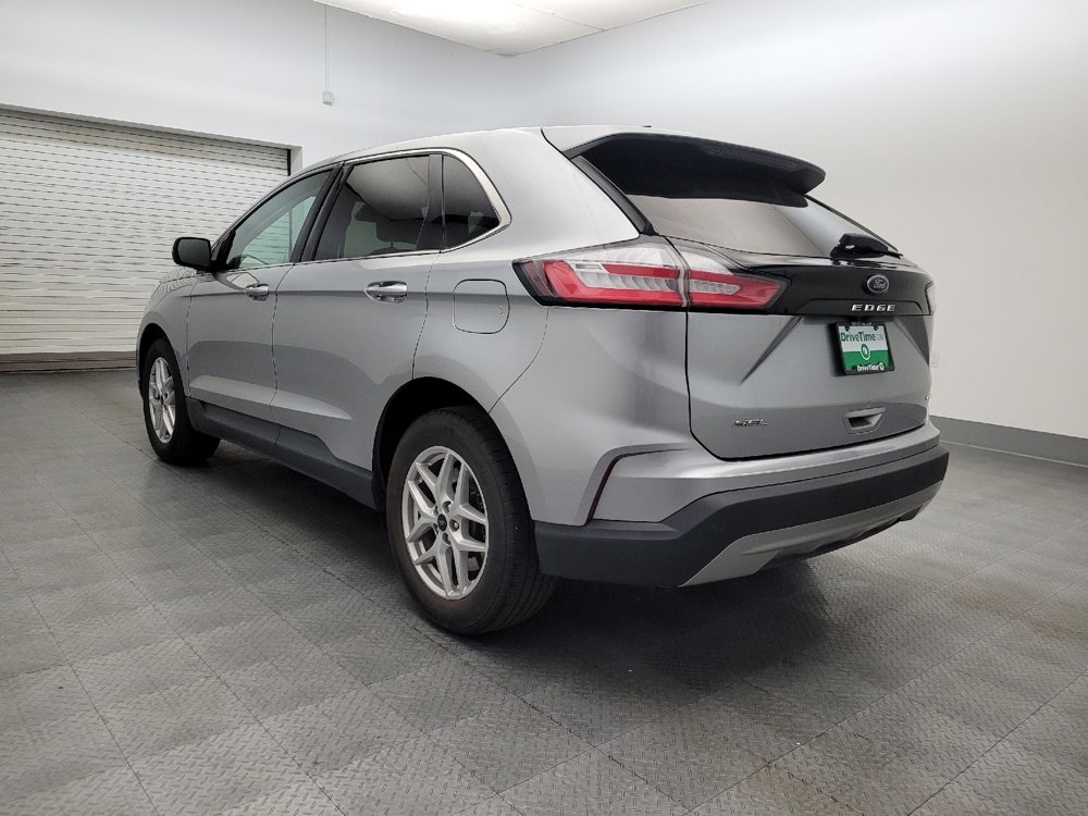 Used 2024 Ford Edge SEL image 5