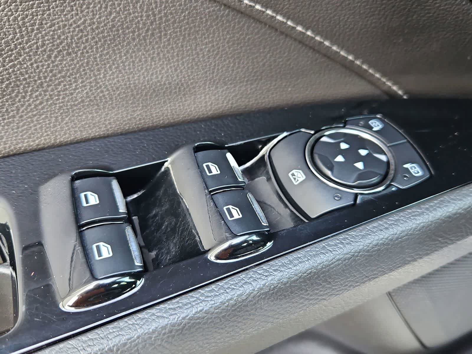 Used 2014 Ford Fusion Titanium AWD/4WD image 17