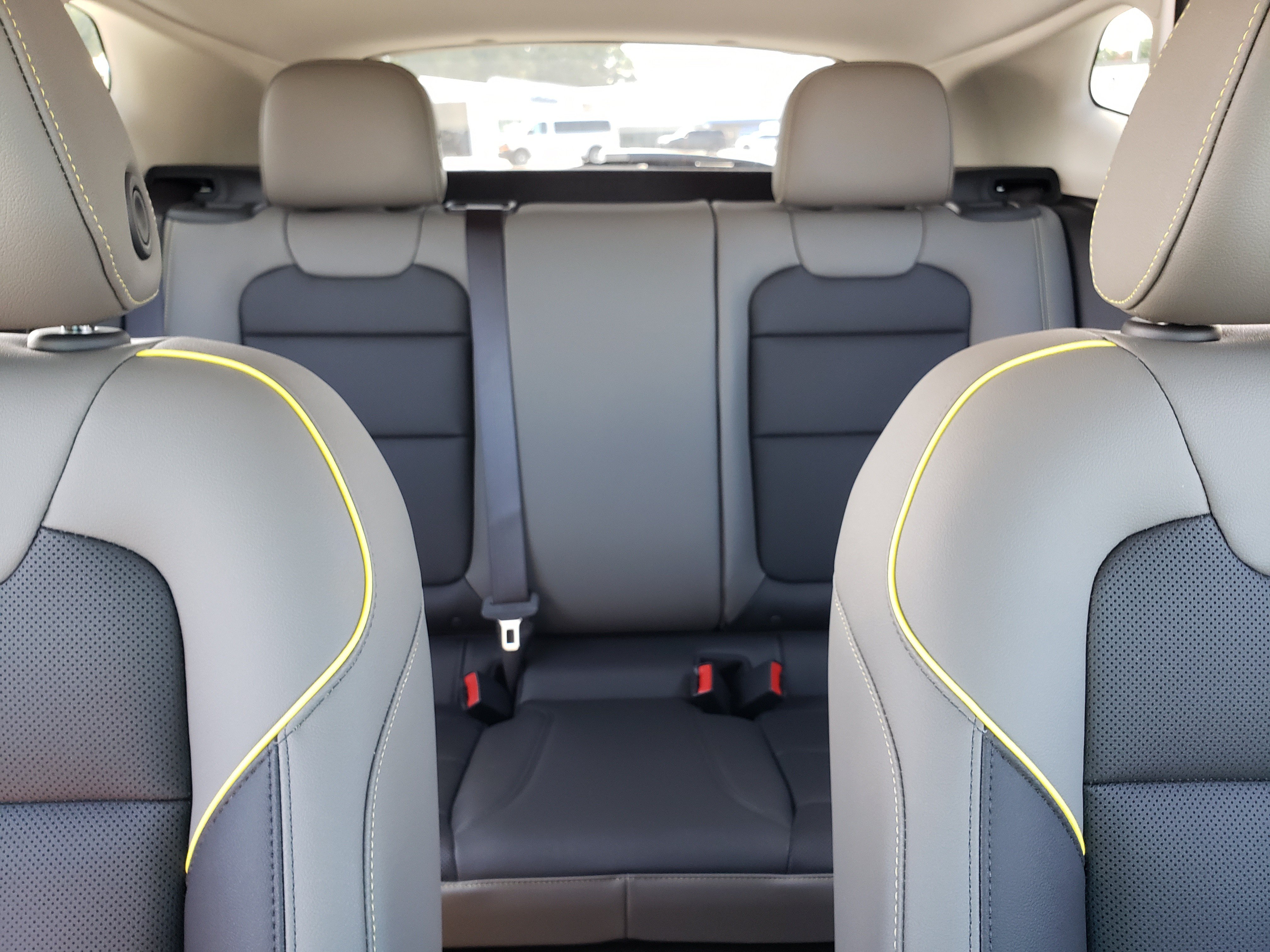 New 2026 Chevrolet Trax ACTIV w/ Sunroof Package FWD image 32