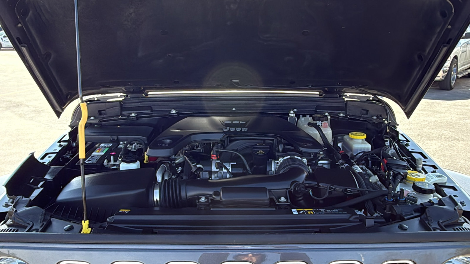 Used 2021 Jeep Wrangler Unlimited Sahara image 33