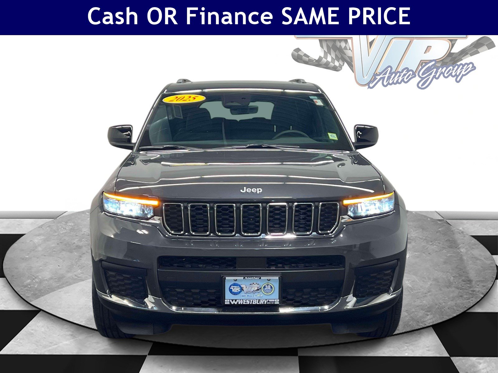 Used 2025 Jeep Grand Cherokee L Laredo w/ Luxury Tech Group I AWD/4WD image 4