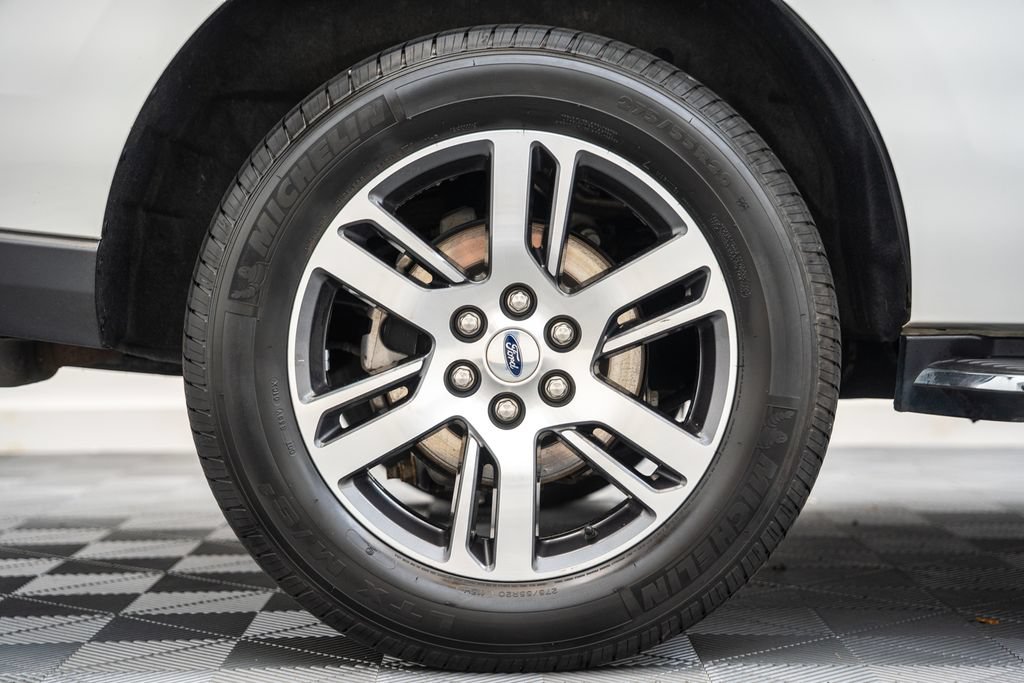 Used 2022 Ford Expedition XLT AWD/4WD image 22